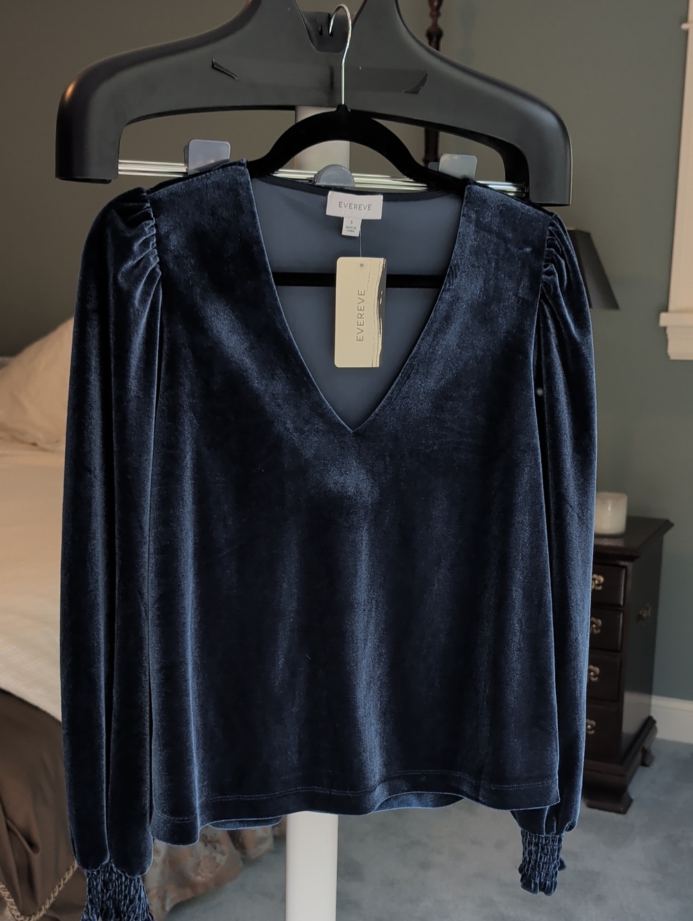 Evereve Navy Velour V-Neck Long Sleeve Blouse